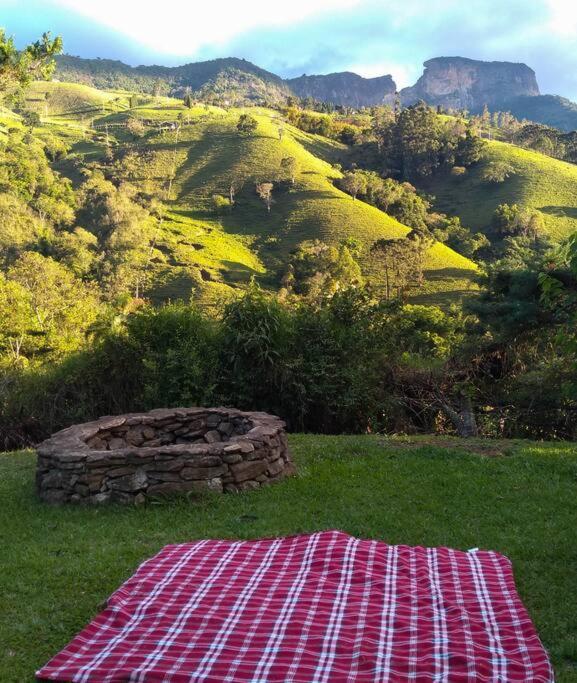 Casa Bela Vista - Sao Bento Do Sapucai Villa ภายนอก รูปภาพ